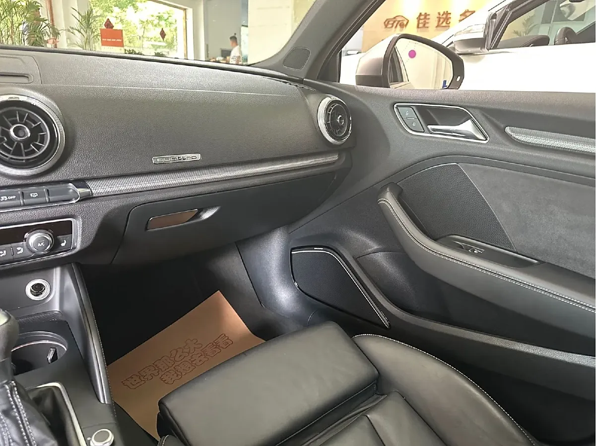 2017 Audi RS 3 2.5T 400HP L5 7DCT,autocango,china used car exporter,china ev exporter,chinese used car exporter,chinese used ev exporter