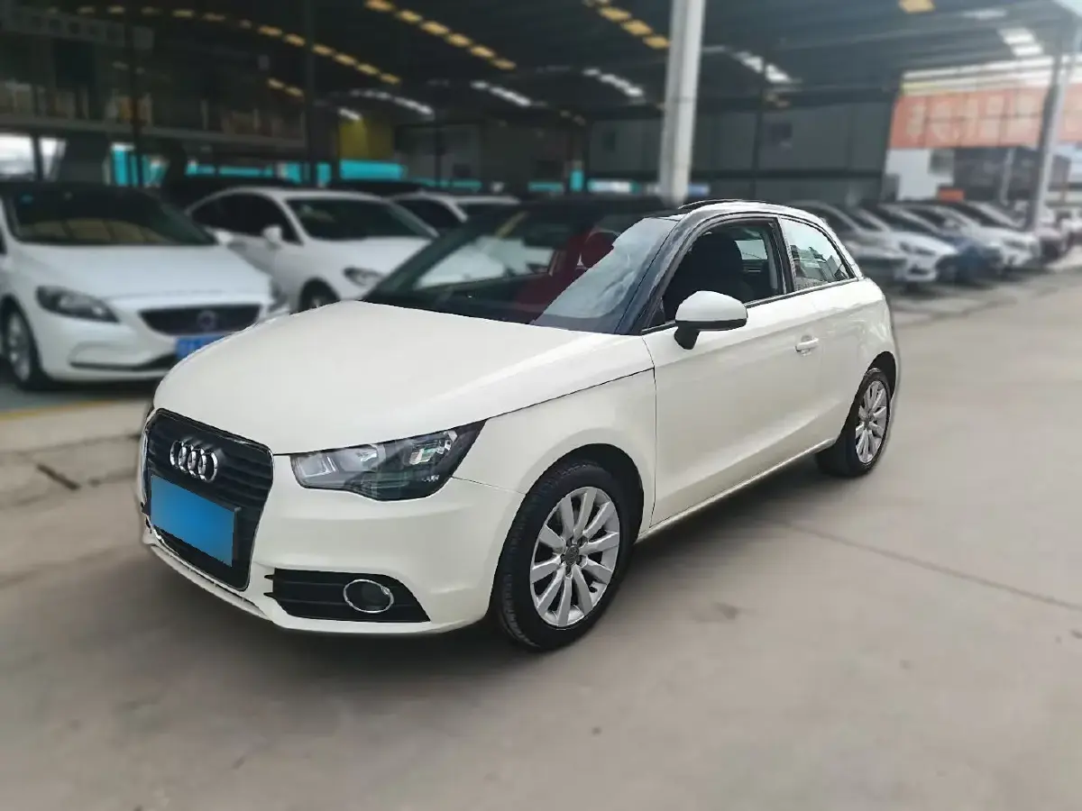 2012 Audi A1 1.4T 122HP L4 7DCT