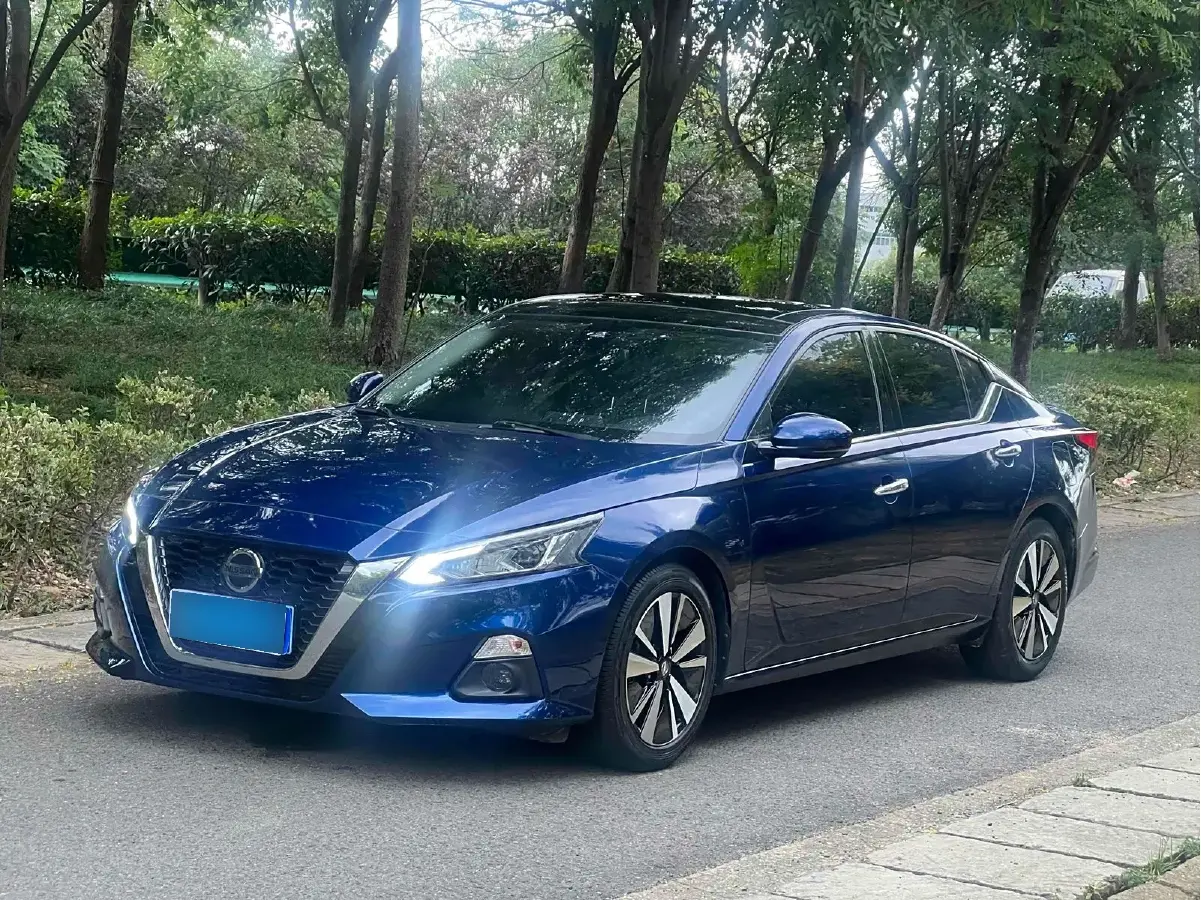 2019 Nissan Teana 2.0T 252HP L4 CVT