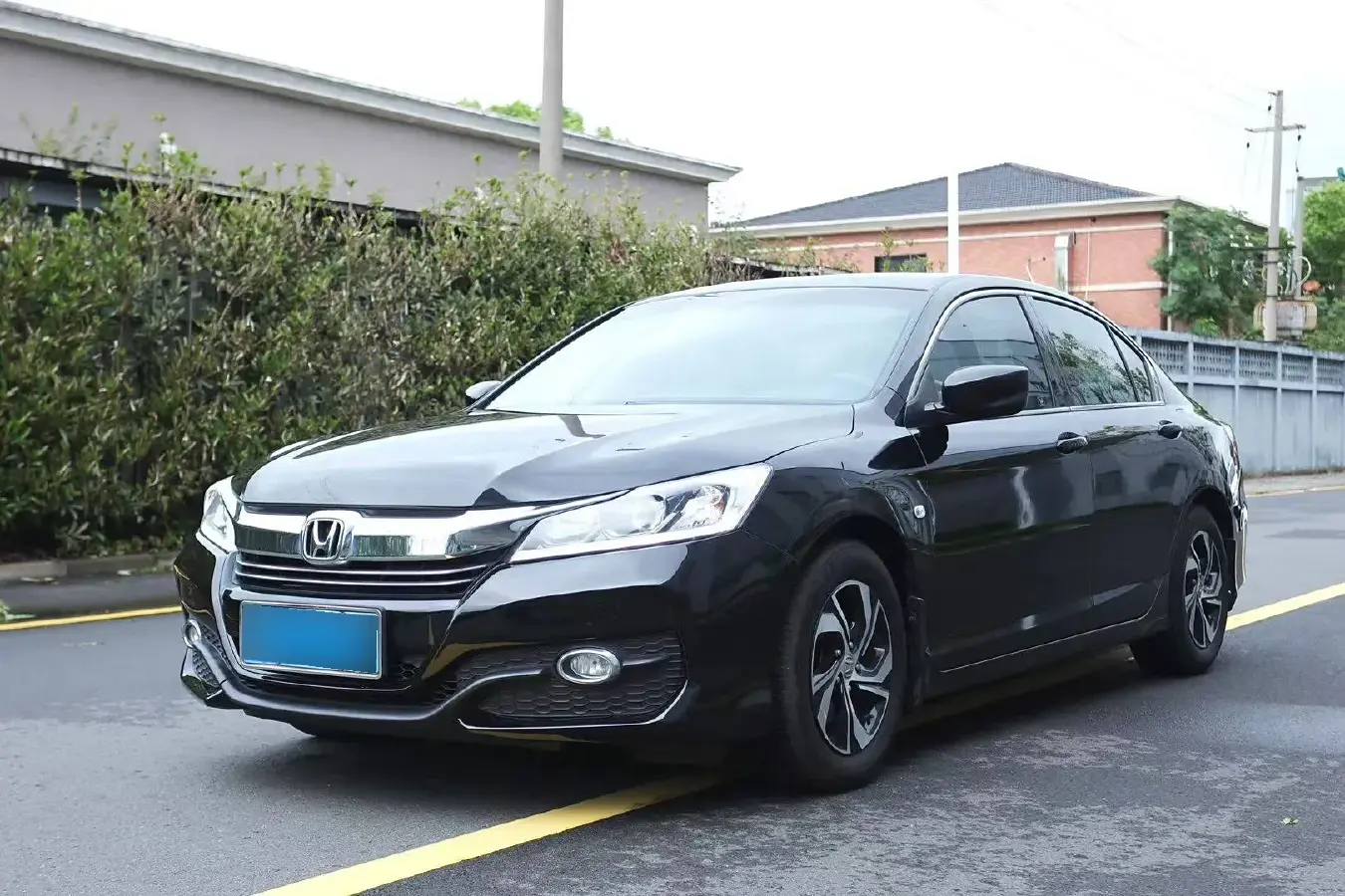 2016 Honda Accord 2.0L 155HP L4 CVT