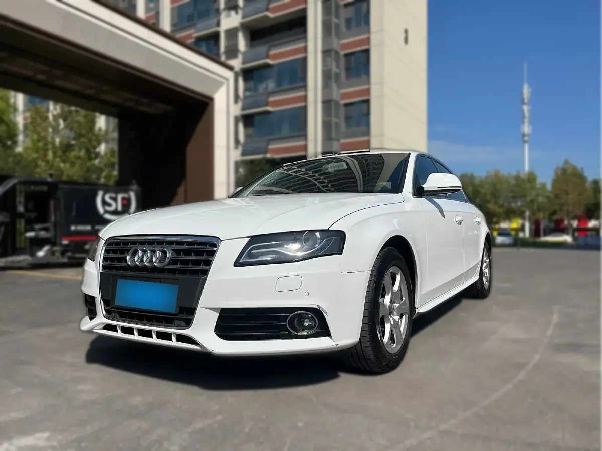 2011 Audi A4L 2.0T 180HP L4 CVT
