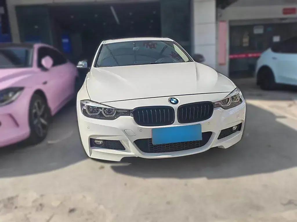 2018 BMW 3 Series 2.0T 184HP L4 8AT