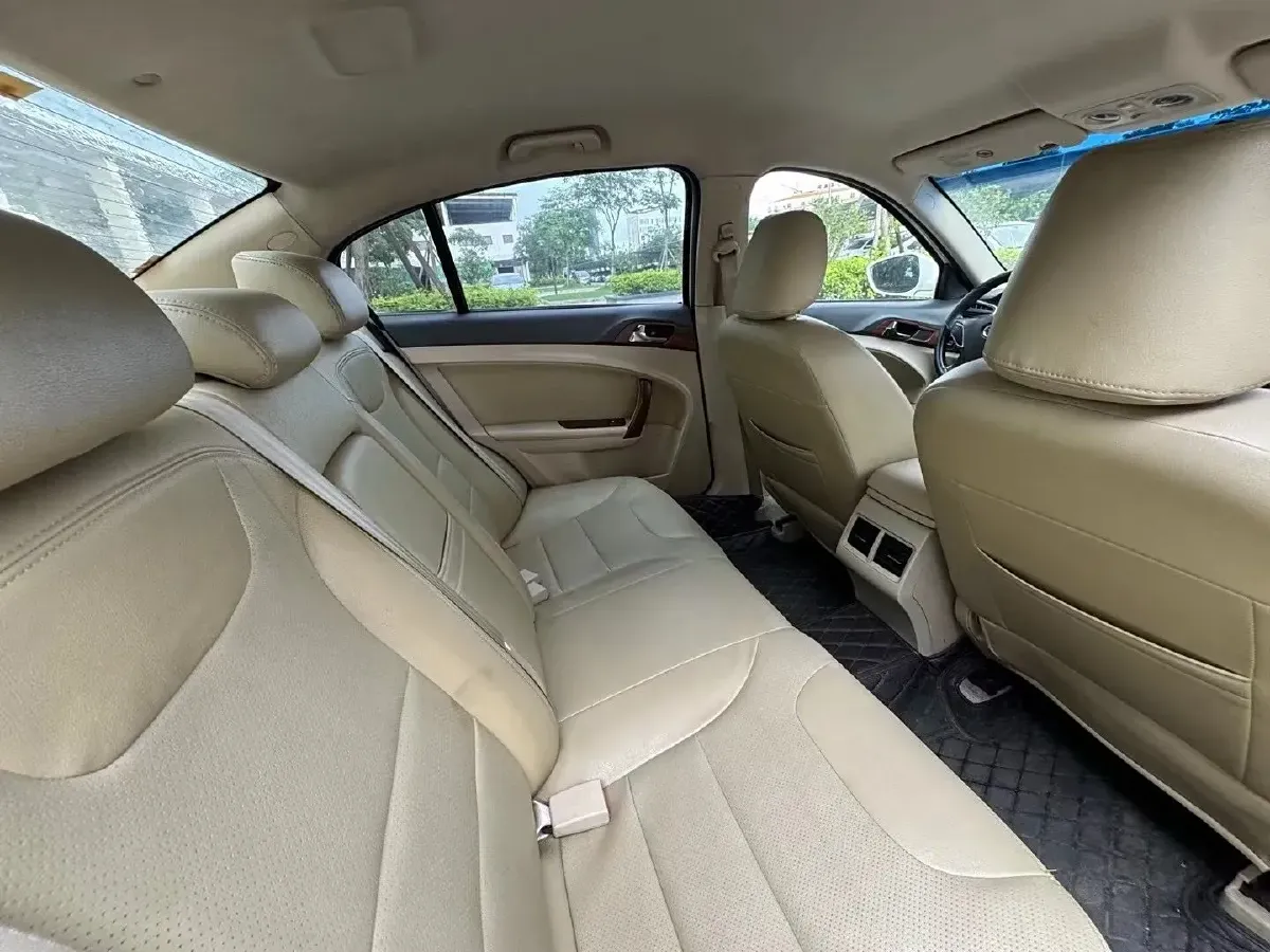 2016 GAC Trumpchi GA5 1.0L 61HP L4 PHEV 13KWH,autocango,china used car exporter,china ev exporter,chinese used car exporter,chinese used ev exporter