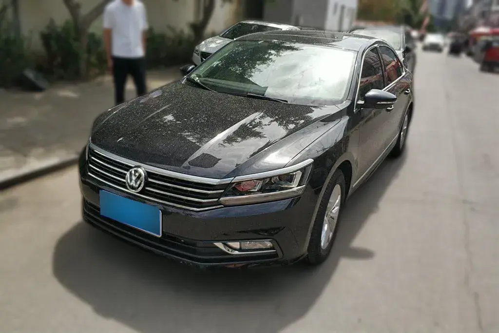 2017 Volkswagen Passat 1.4T 150HP L4 7DCT