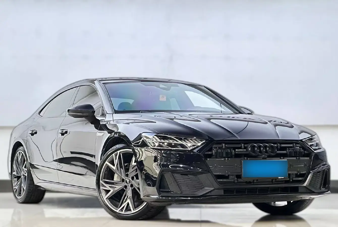 2023 Audi A7L 2.0T 245HP L4 7DCT