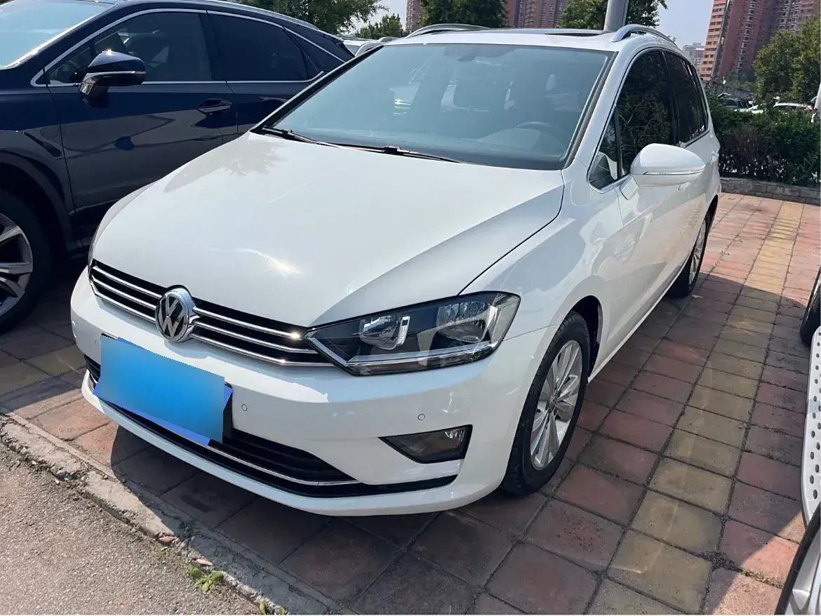 2018 Volkswagen Golf Sportsvan 1.4T 131HP L4 7DCT