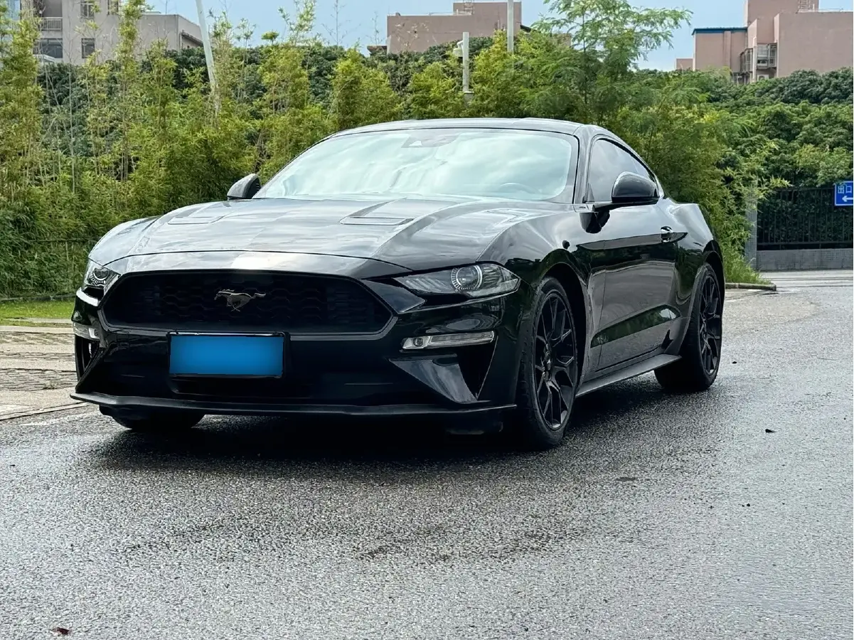 2020 Ford Mustang 2.3T 299HP L4 10AT