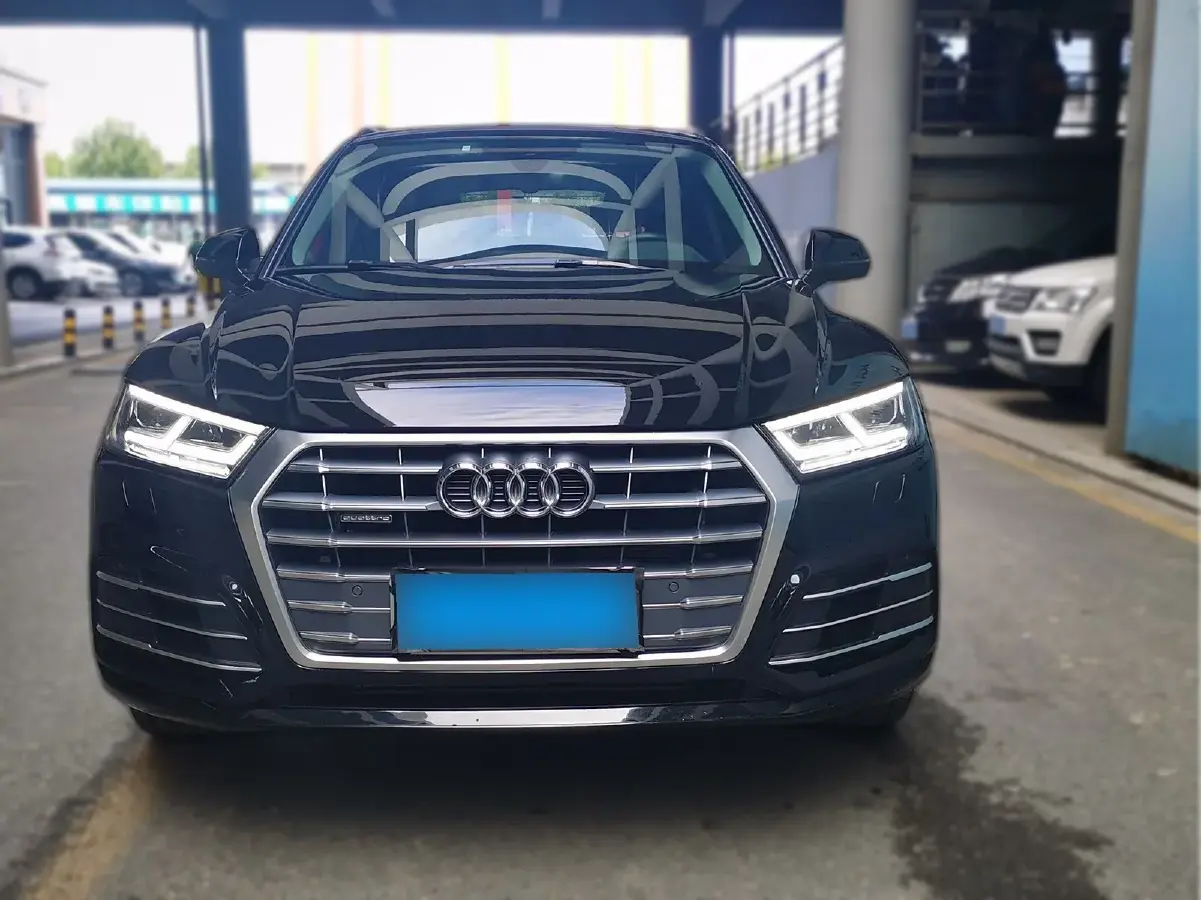 2018 Audi Q5L 2.0T 190HP L4 7DCT