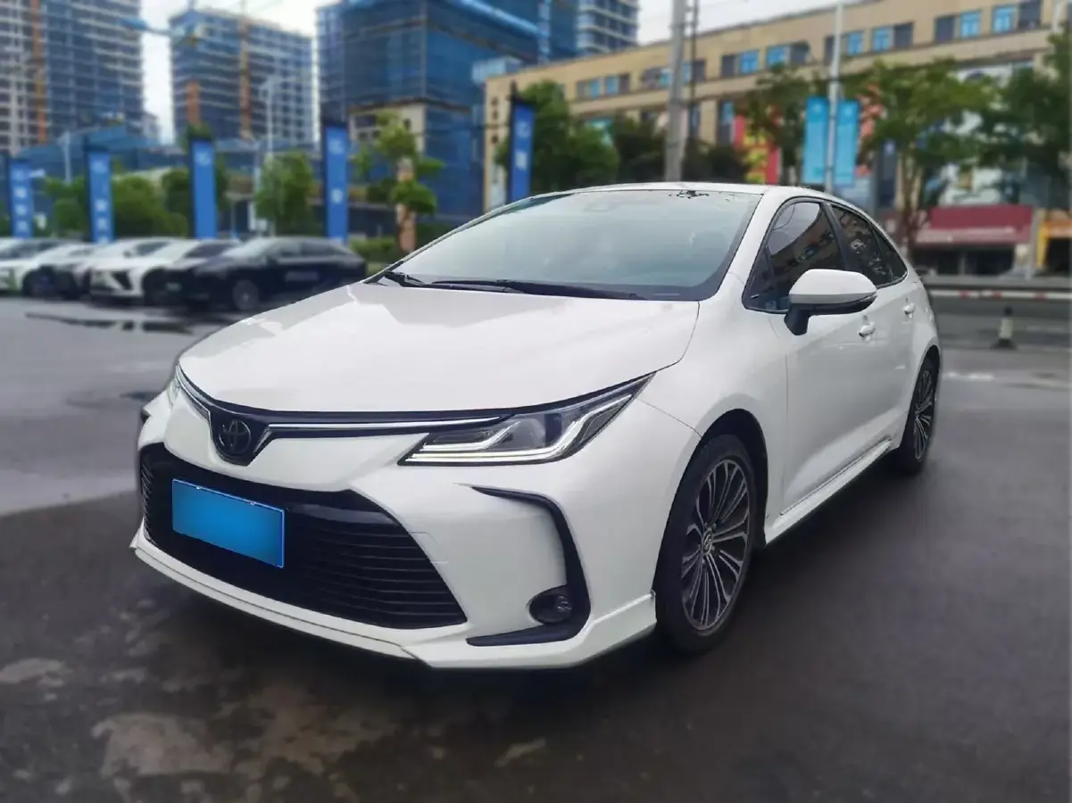 2021 Toyota Corolla 1.2T 116HP L4 CVT
