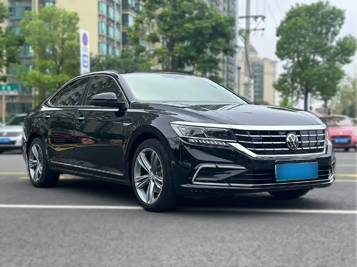 2020 Volkswagen Passat 1.4T 150HP L4 6DCT PHEV 13KWH