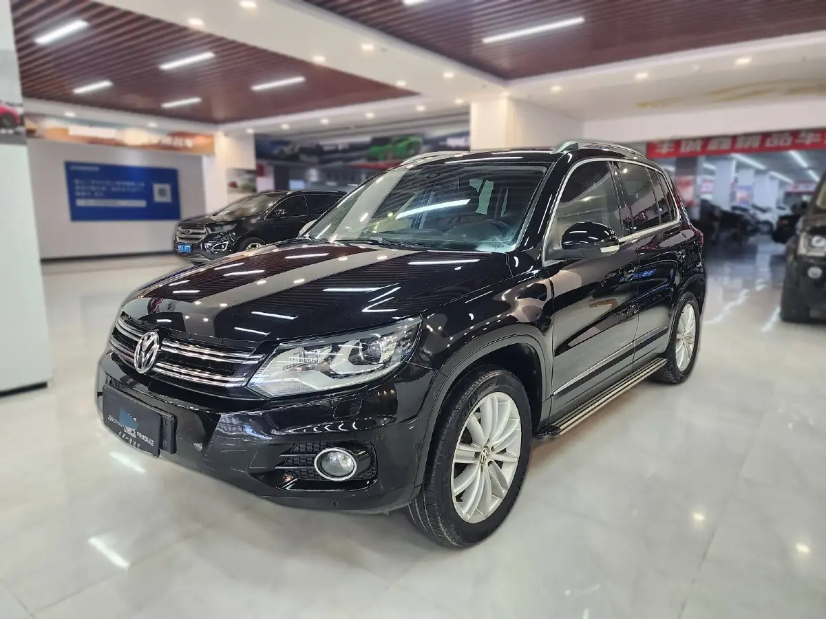 2012 Volkswagen Tiguan 2.0T 170HP L4 6AT