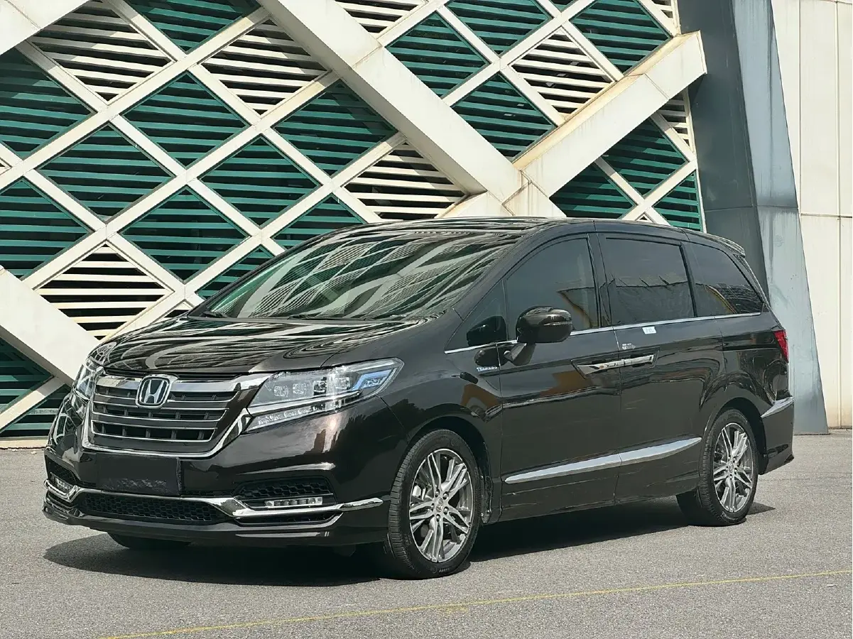 2019 Honda Elysioin 2.0L 146HP L4 E-CVT Hybrid