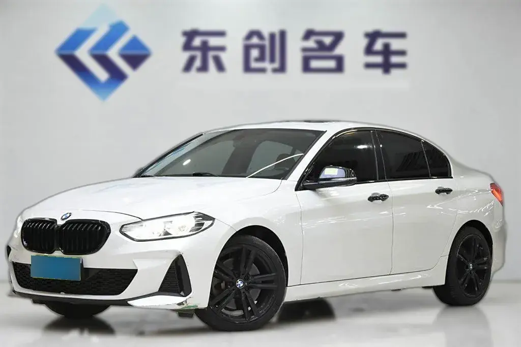 2021 BMW 1 Series 2.0T 192HP L4 7DCT