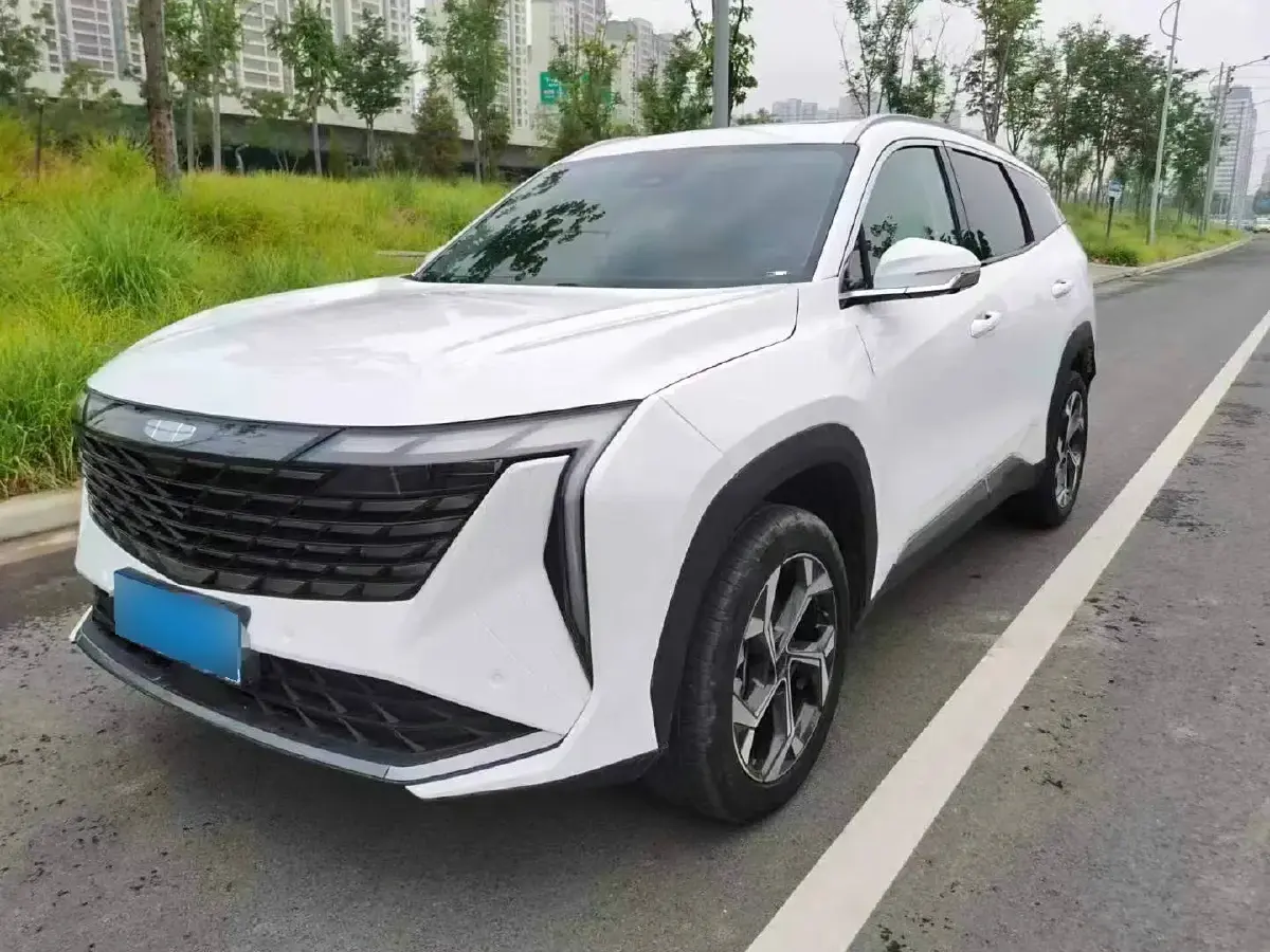 2023 Geely StarRay 1.5T 181HP L4 7DCT