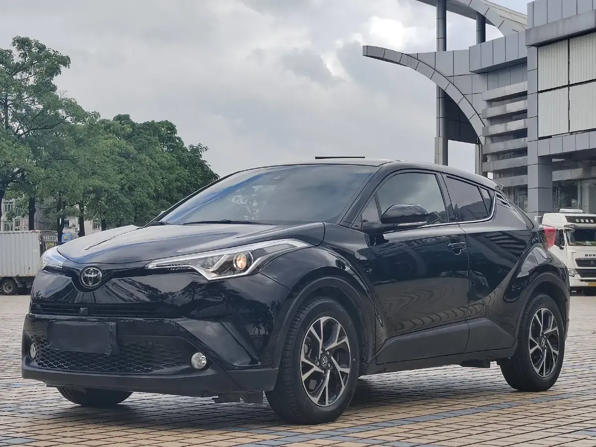 2018 Toyota C-HR 2.0L 171HP L4 CVT