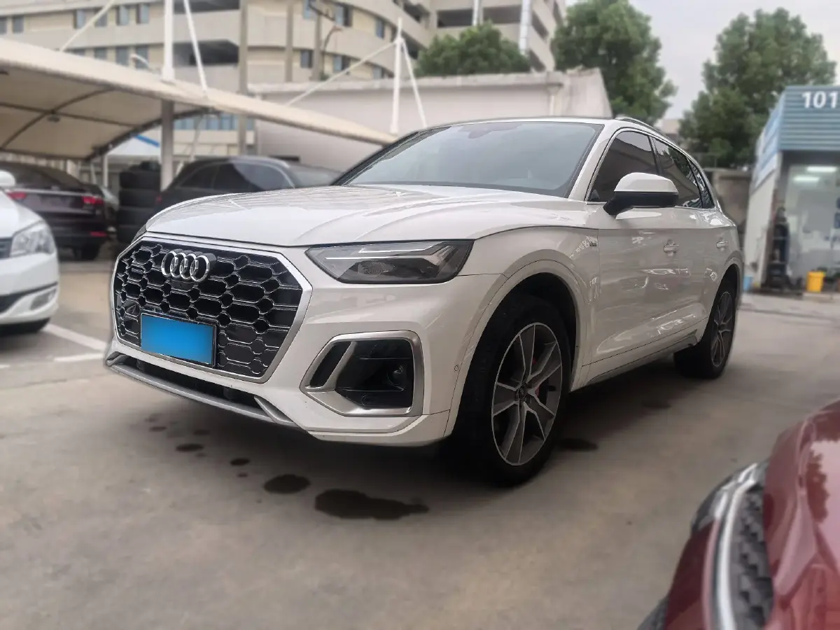 2022 Audi Q5L 2.0T 252HP L4 7DCT