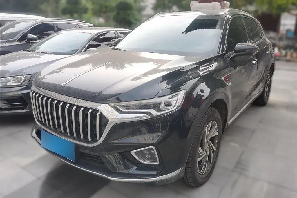 2022 HongQi HS5 2.0T 224HP L4 6AT