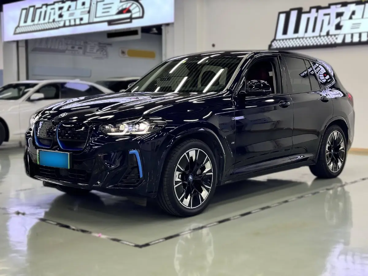 2022 BMW iX3 BEV 80KWH