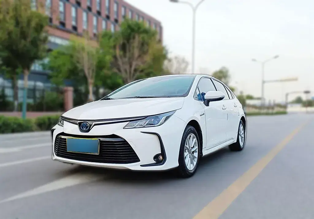 2019 Toyota Corolla 1.8L 98HP L4 E-CVT Hybrid