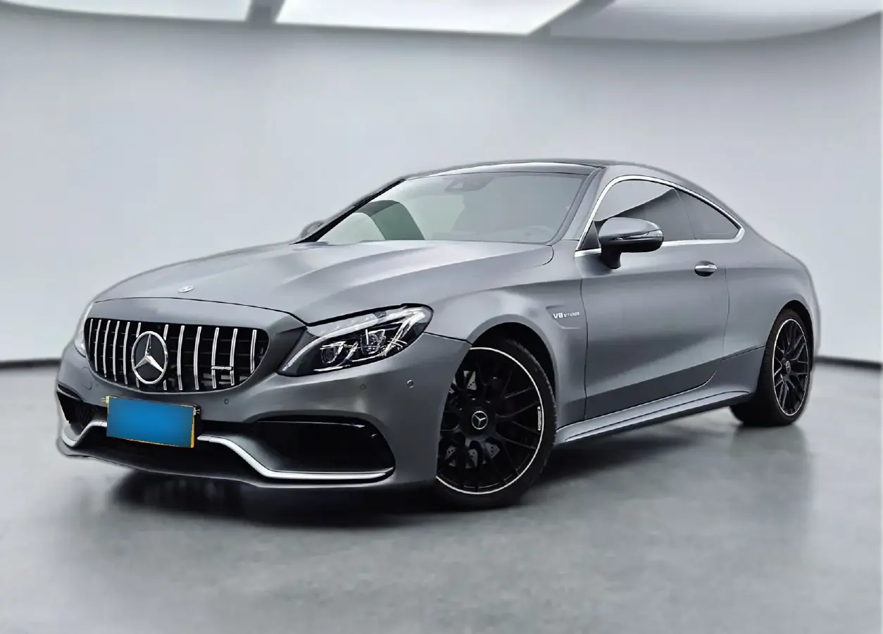 2016 Mercedes-Benz C AMG 4.0T 476HP V8 7AT
