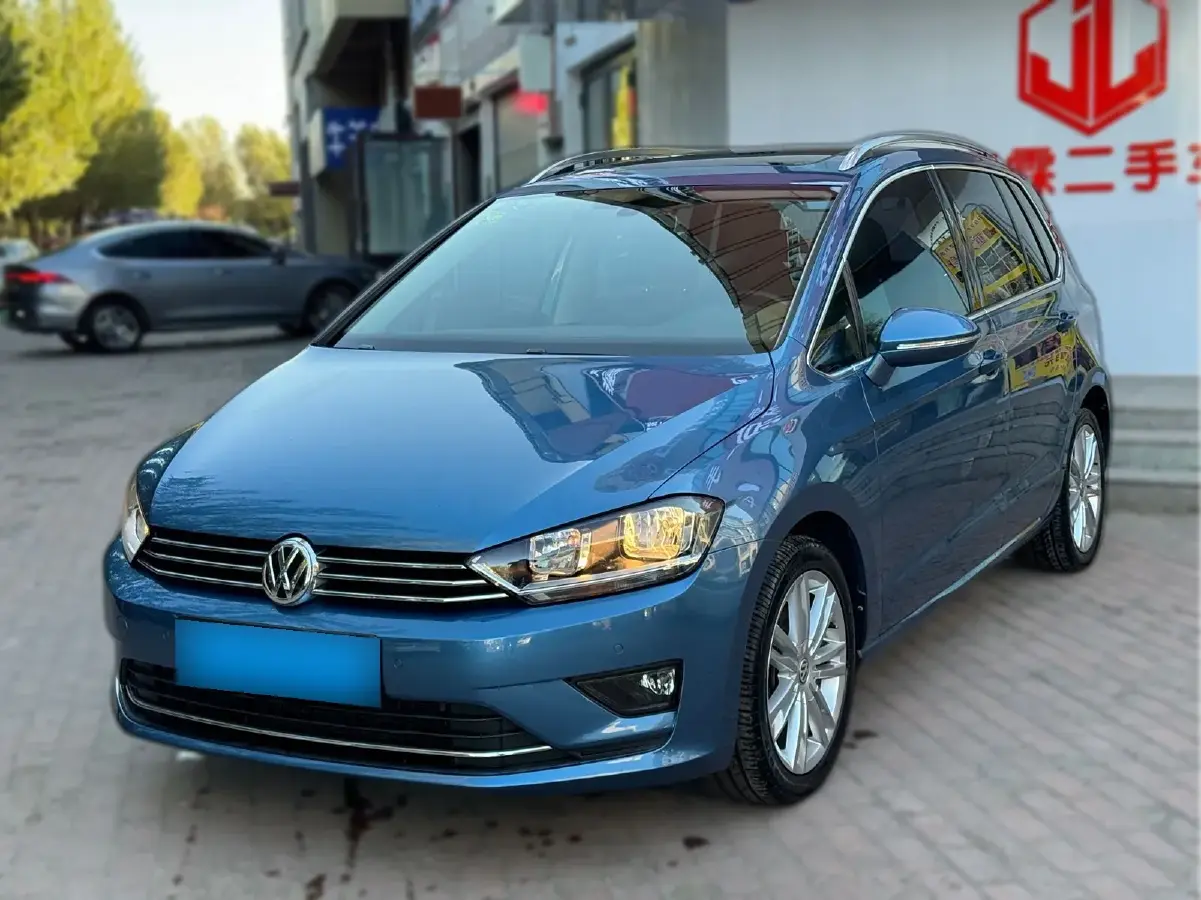 2018 Volkswagen Golf Sportsvan 1.4T 150HP L4 7DCT