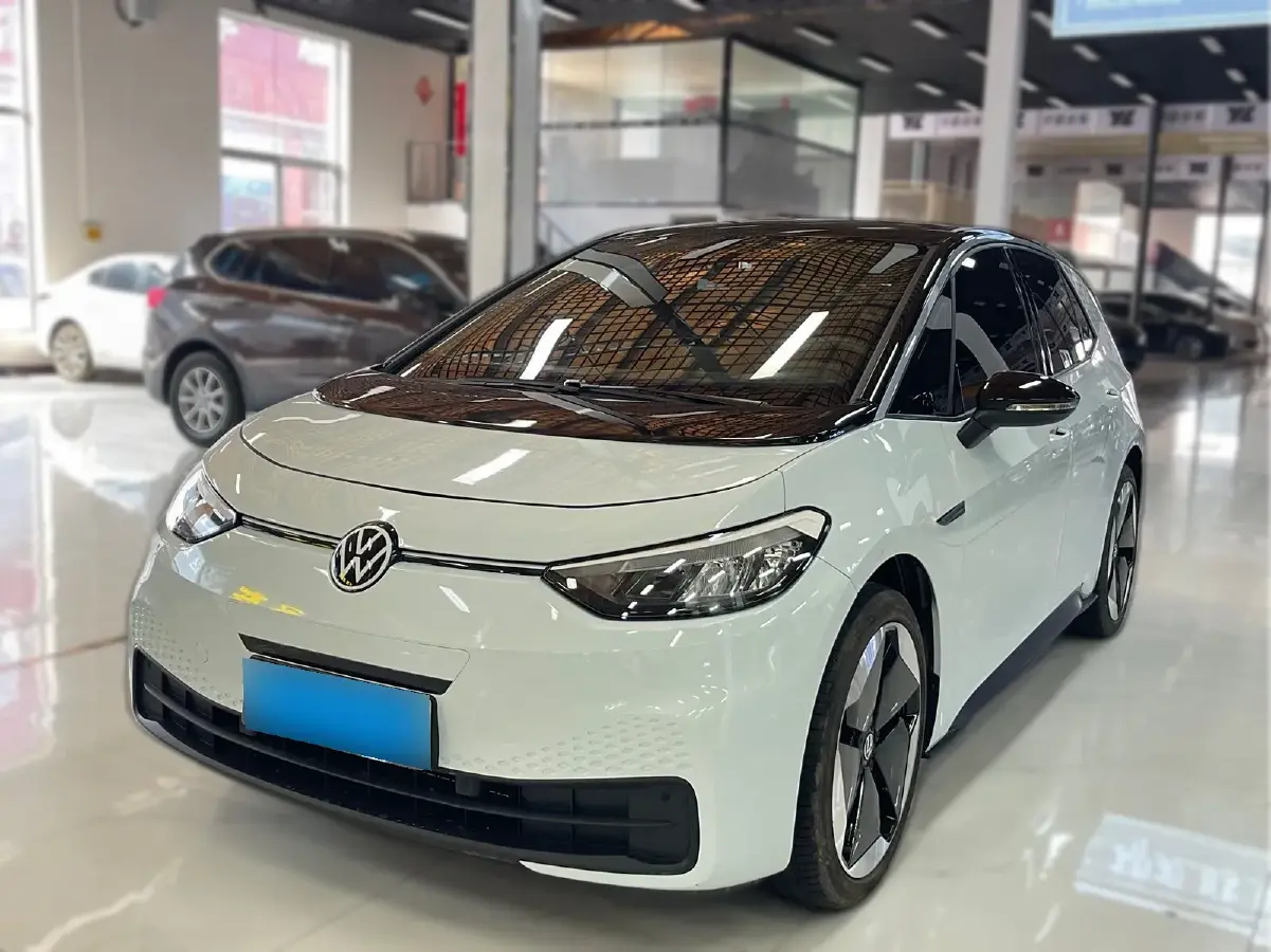 2023 Volkswagen ID.3 BEV 52.8KWH