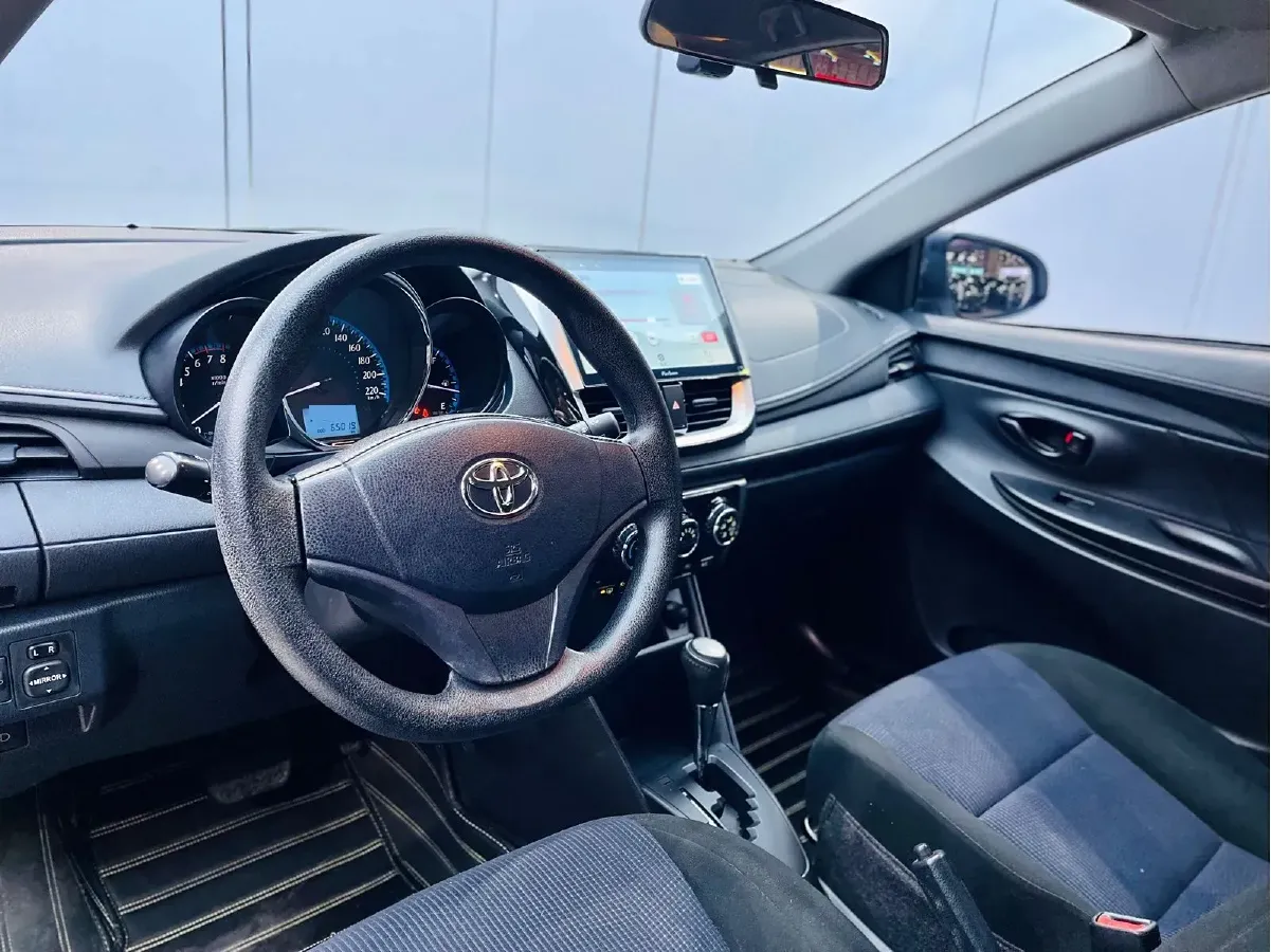 2016 Toyota Yaris L 1.5L 107HP L4 CVT,autocango,china used car exporter,china ev exporter,chinese used car exporter,chinese used ev exporter