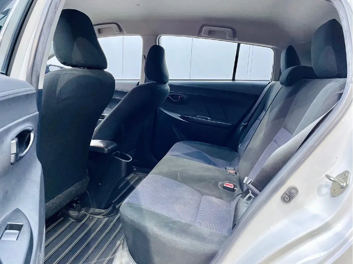 2016 Toyota Yaris L 1.5L 107HP L4 CVT,autocango,china used car exporter,china ev exporter,chinese used car exporter,chinese used ev exporter