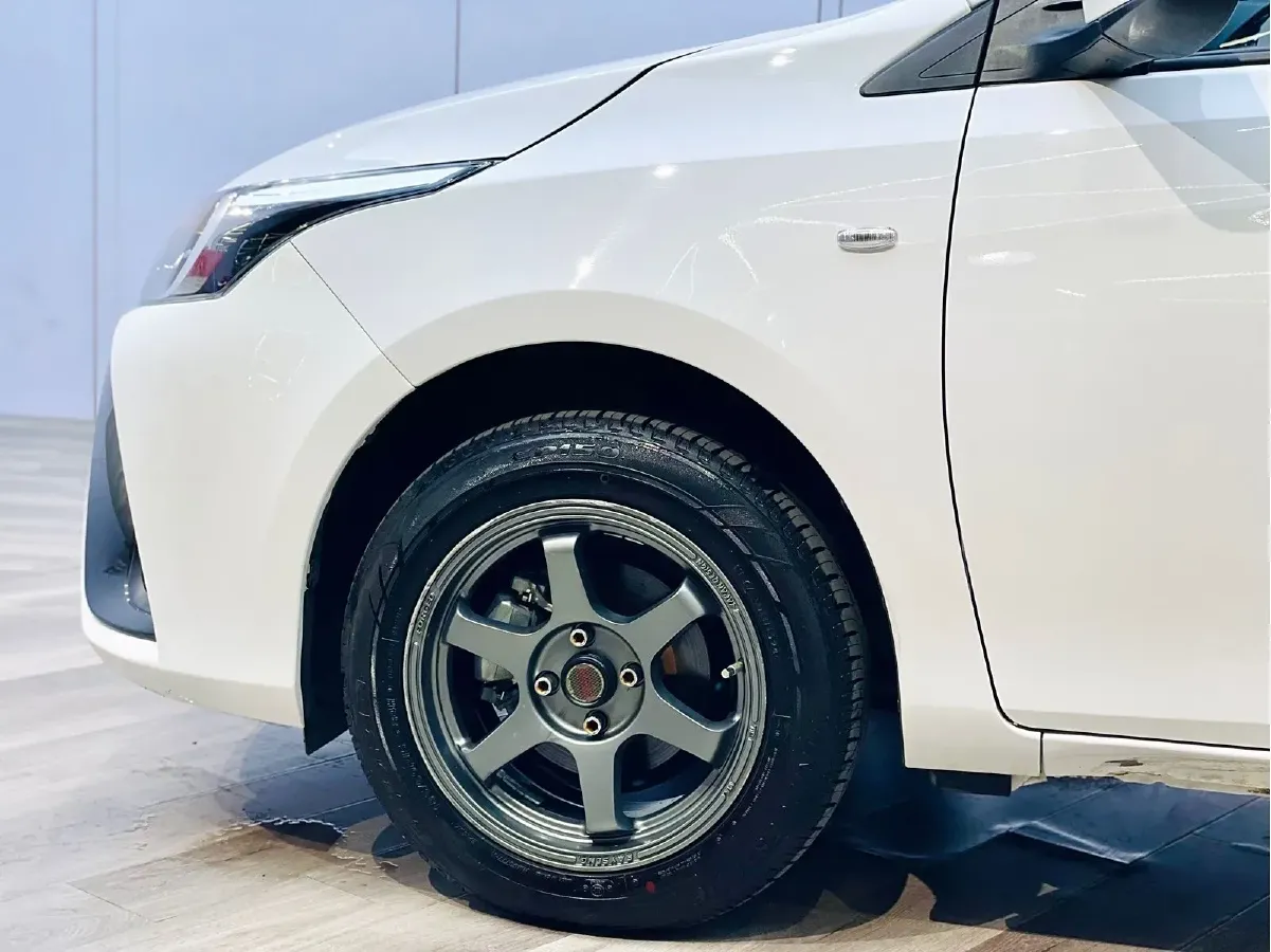 2016 Toyota Yaris L 1.5L 107HP L4 CVT,autocango,china used car exporter,china ev exporter,chinese used car exporter,chinese used ev exporter