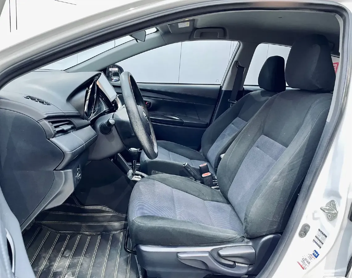 2016 Toyota Yaris L 1.5L 107HP L4 CVT,autocango,china used car exporter,china ev exporter,chinese used car exporter,chinese used ev exporter