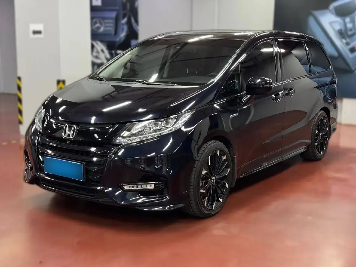 2019 Honda Odyssey 2.0L 146HP L4 E-CVT Hybrid