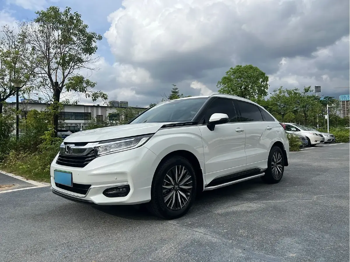 2020 Honda Avancier 2.0T 272HP L4 9AT