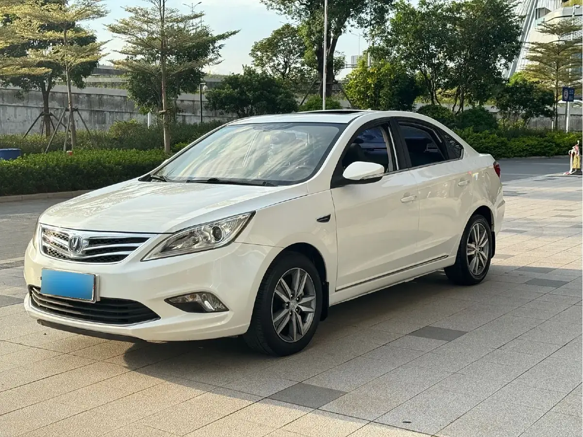 2015 ChangAn Eado 1.6L 125HP L4 4AT