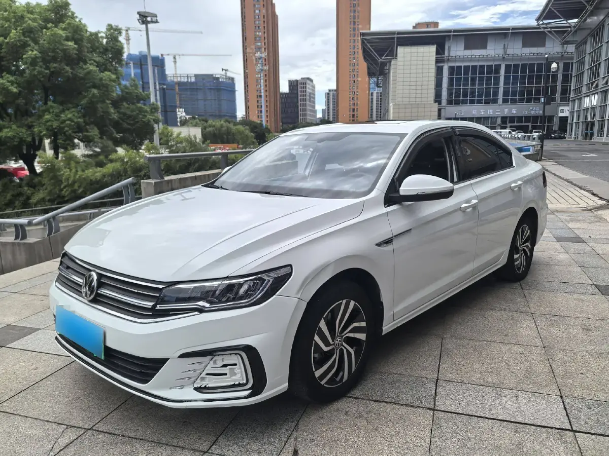 2020 Volkswagen Bora BEV 40KWH