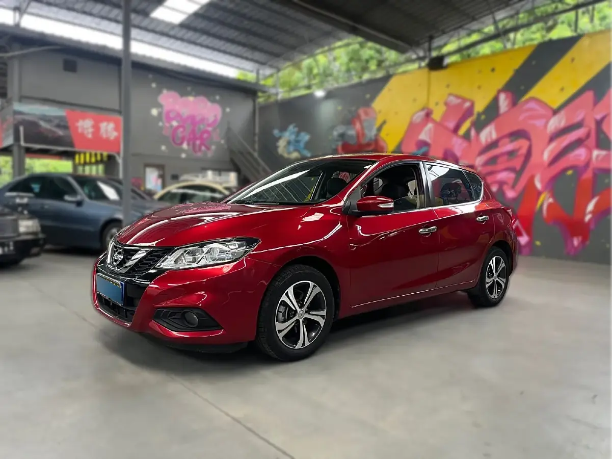 2016 Nissan Tiida 1.6L 126HP L4 CVT