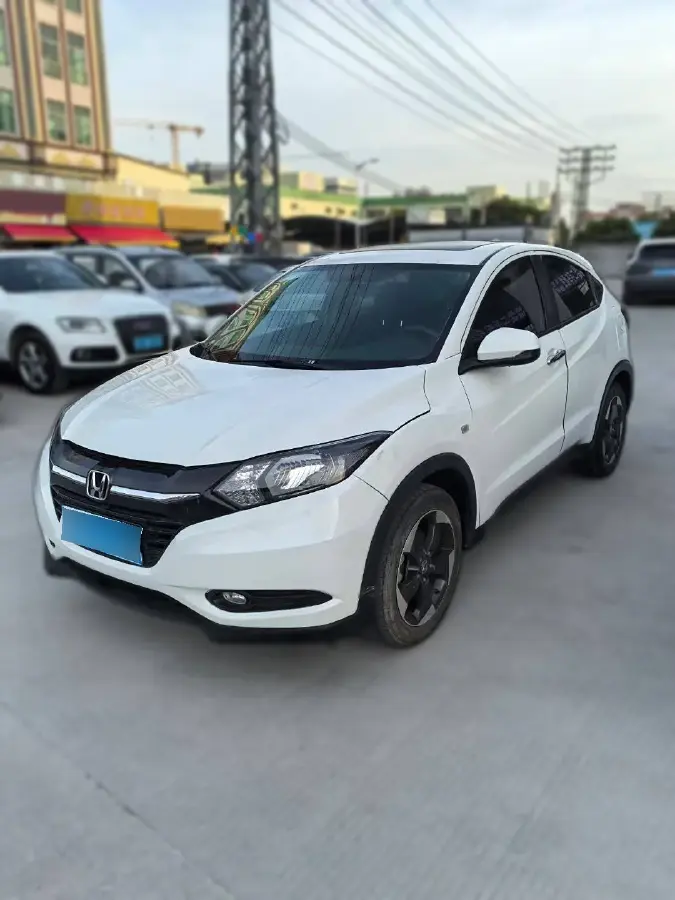 2017 Honda Vezel 1.8L 136HP L4 CVT