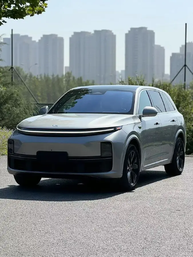 2023 Li L7 Range Extended 154HP REEV 40.9KWH