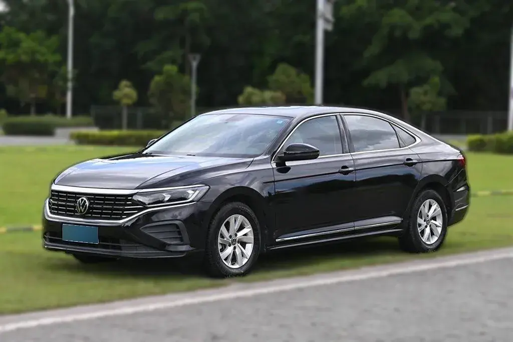 2022 Volkswagen Passat 1.4T 150HP L4 7DCT