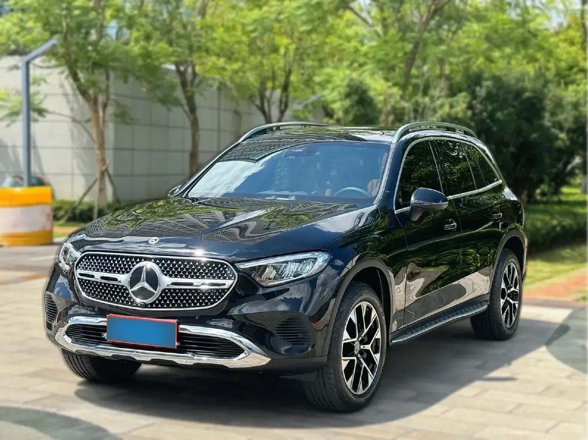 2023 Mercedes-Benz GLC Class 2.0T 204HP L4 9AT