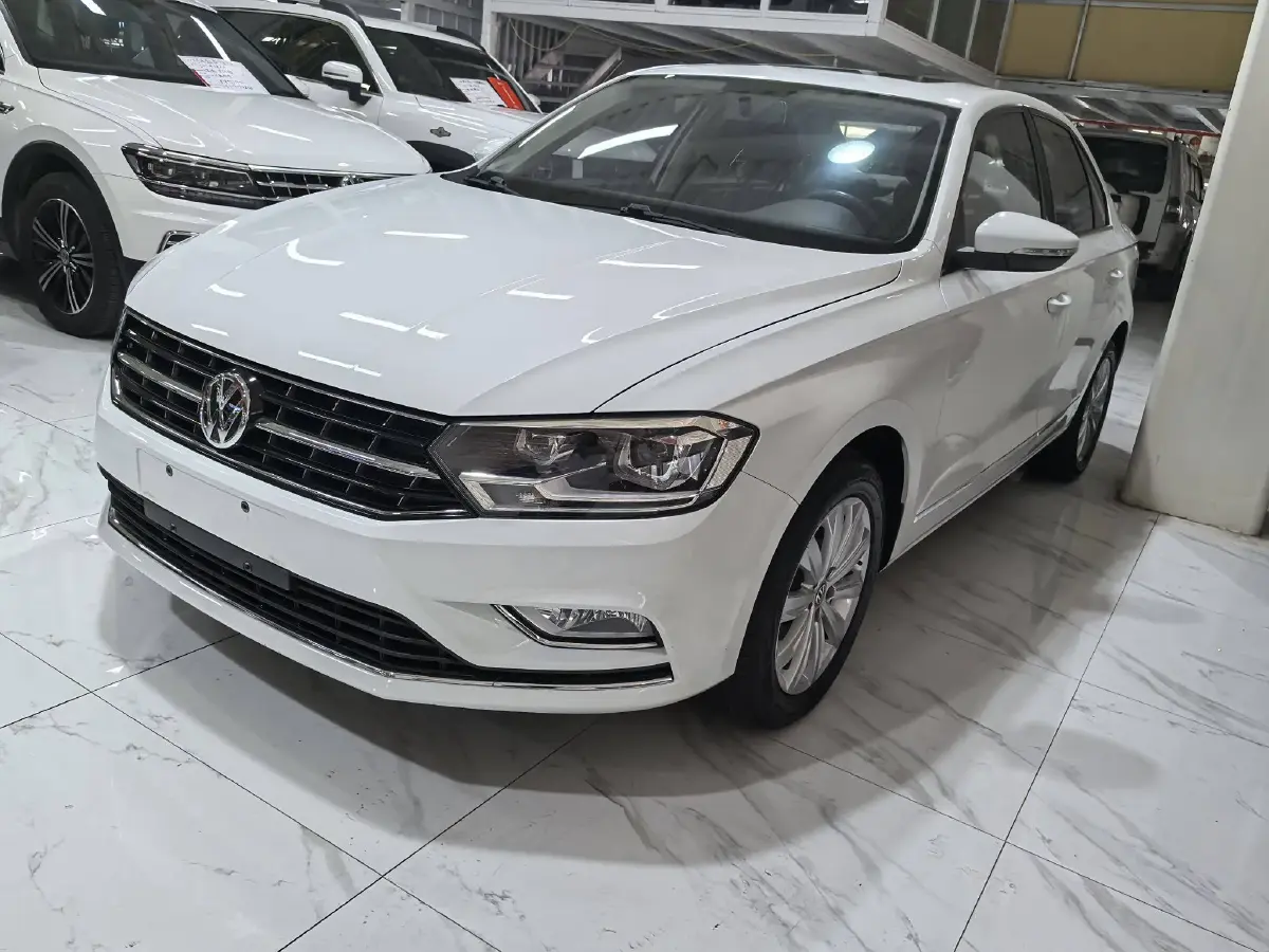 2018 Volkswagen Bora 1.5L 110HP L4 6AT