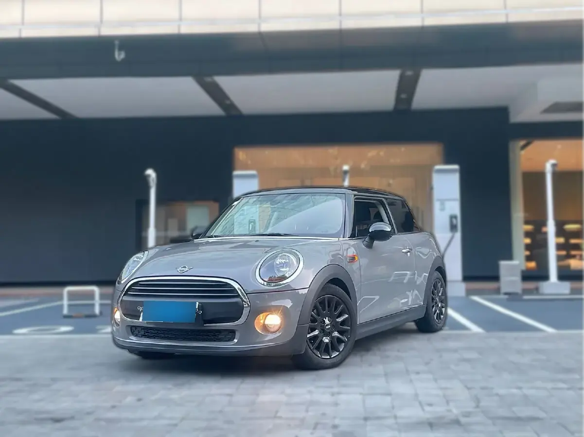 2018 MINI MINI 1.5T 102HP L3 7DCT