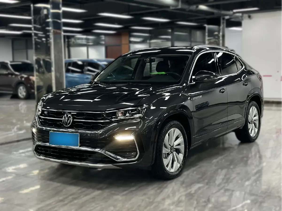 2020 Volkswagen Tayron X 2.0T 186HP L4 7DCT