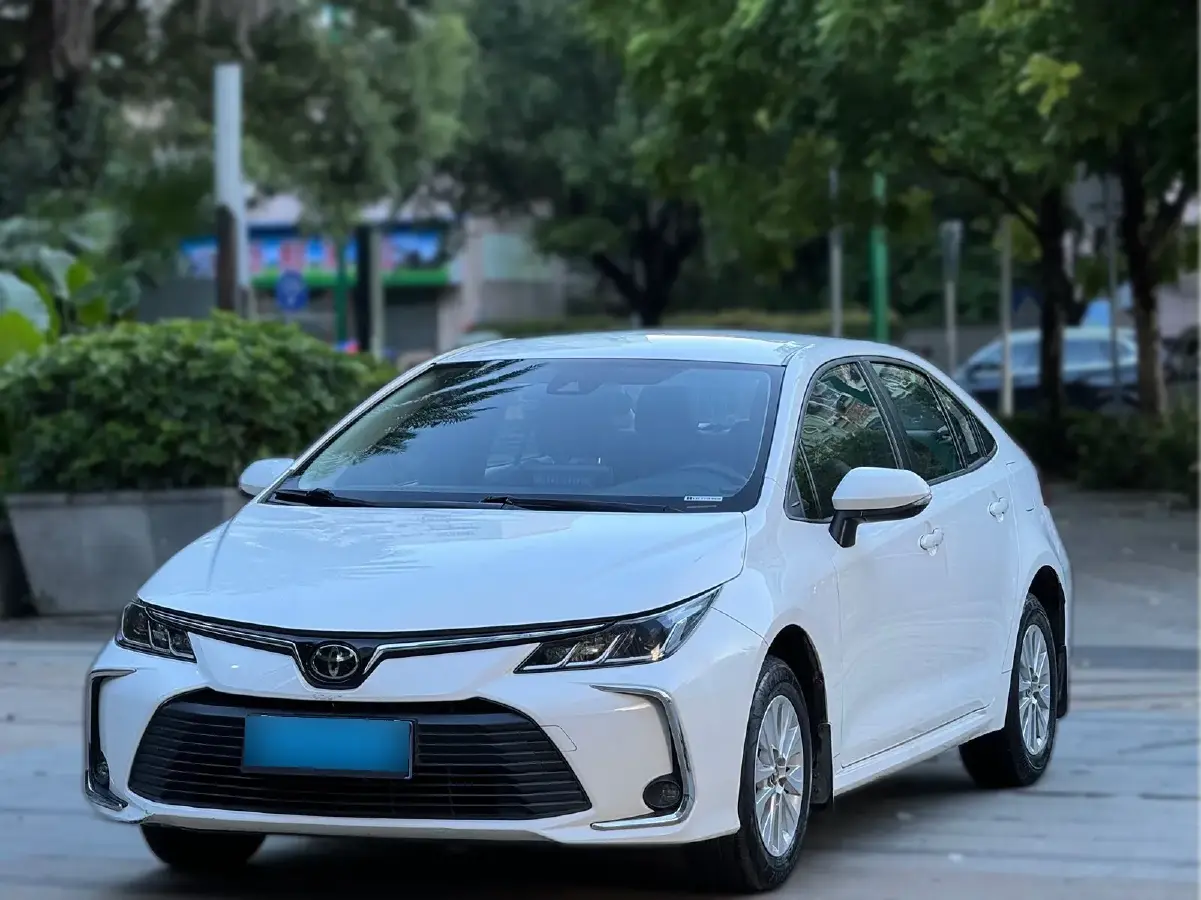2019 Toyota Corolla 1.2T 116HP L4 CVT