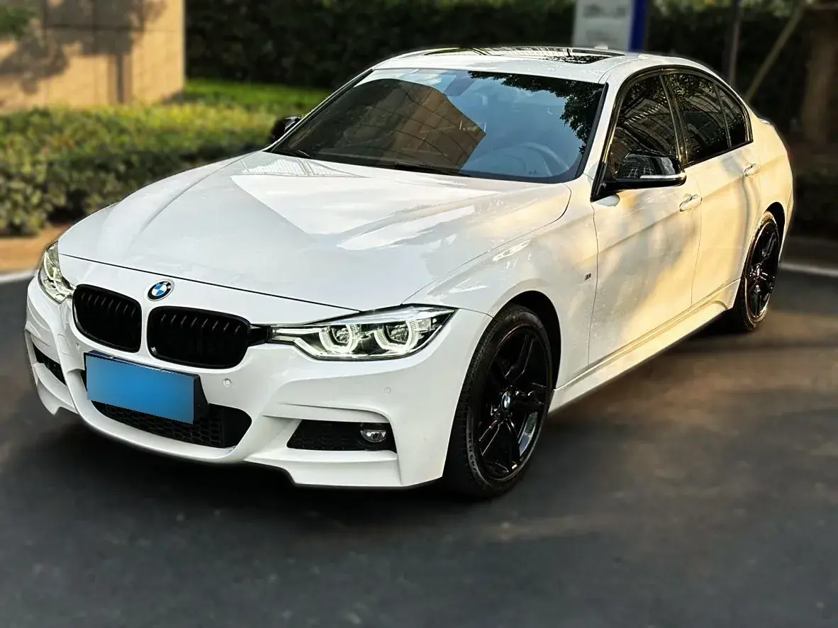 2018 BMW 3 Series 2.0T 184HP L4 8AT