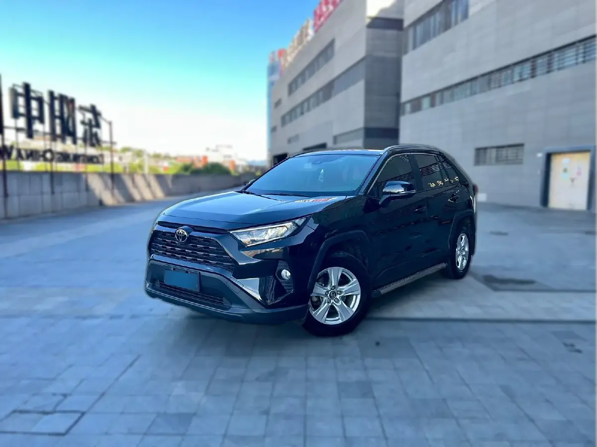 2021 Toyota RAV4 2.0L 171HP L4 CVT