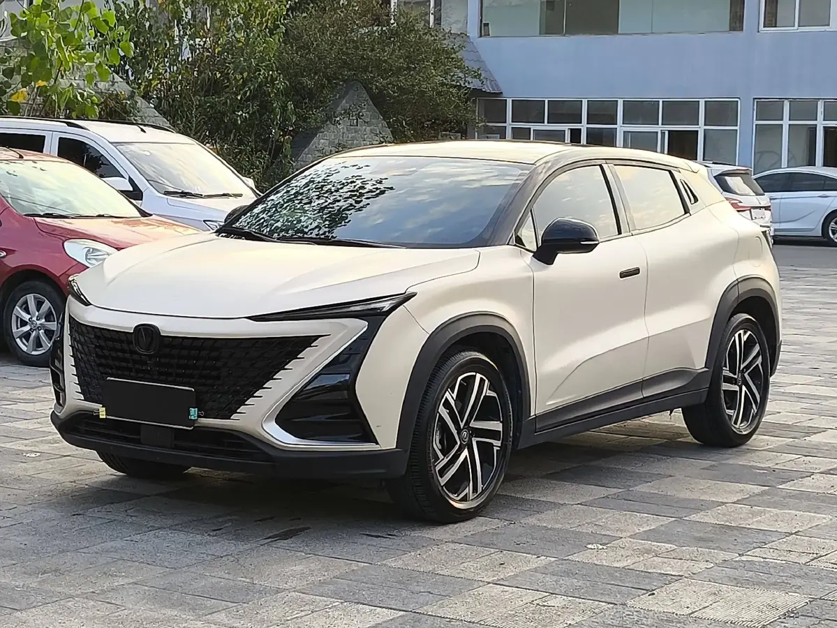 2021 ChangAn UNI-T 1.5T 180HP L4 7DCT