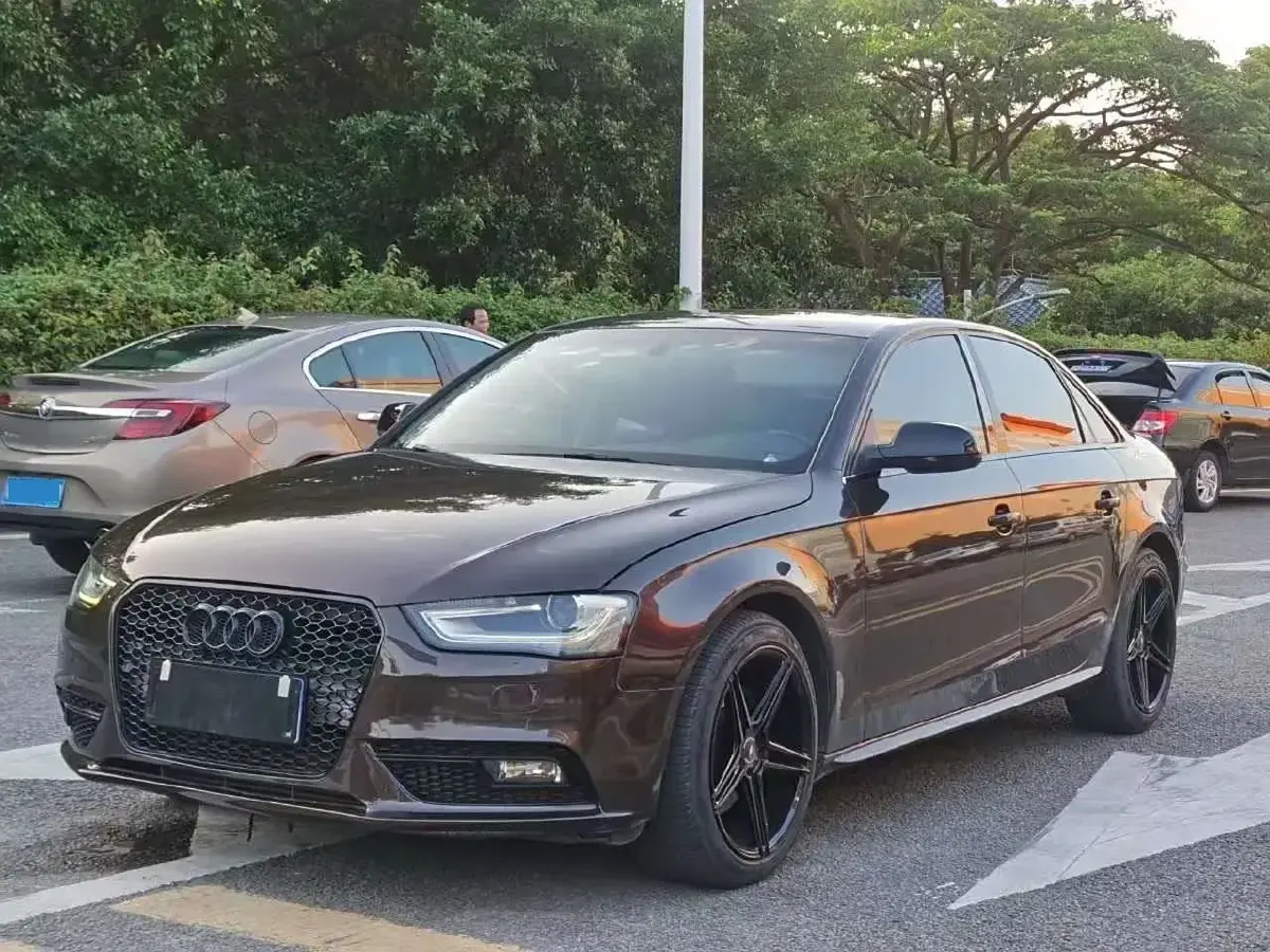 2015 Audi A4L 2.0T 180HP L4 CVT