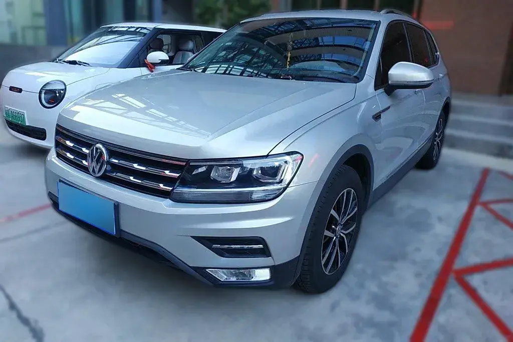 2018 Volkswagen Tiguan L 1.4T 150HP L4 6DCT