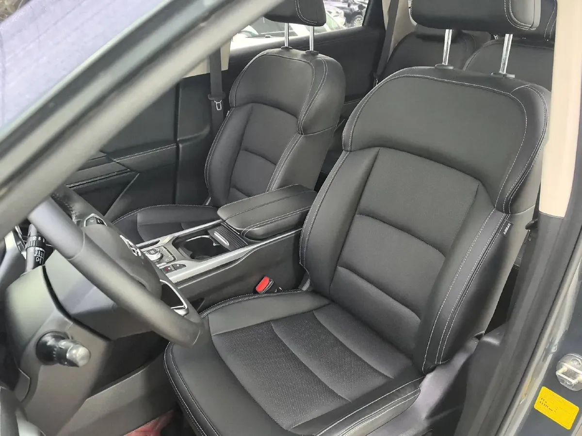 2020 Geely Okavango 1.8T 184HP L4 7DCT,autocango,china used car exporter,china ev exporter,chinese used car exporter,chinese used ev exporter