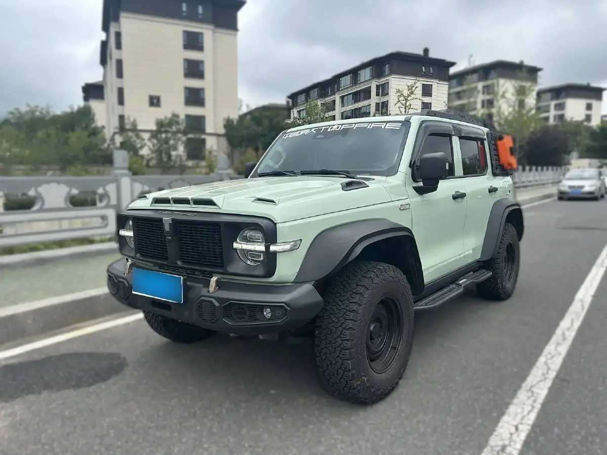 2021 Tank 300 2.0T 227HP L4 8AT